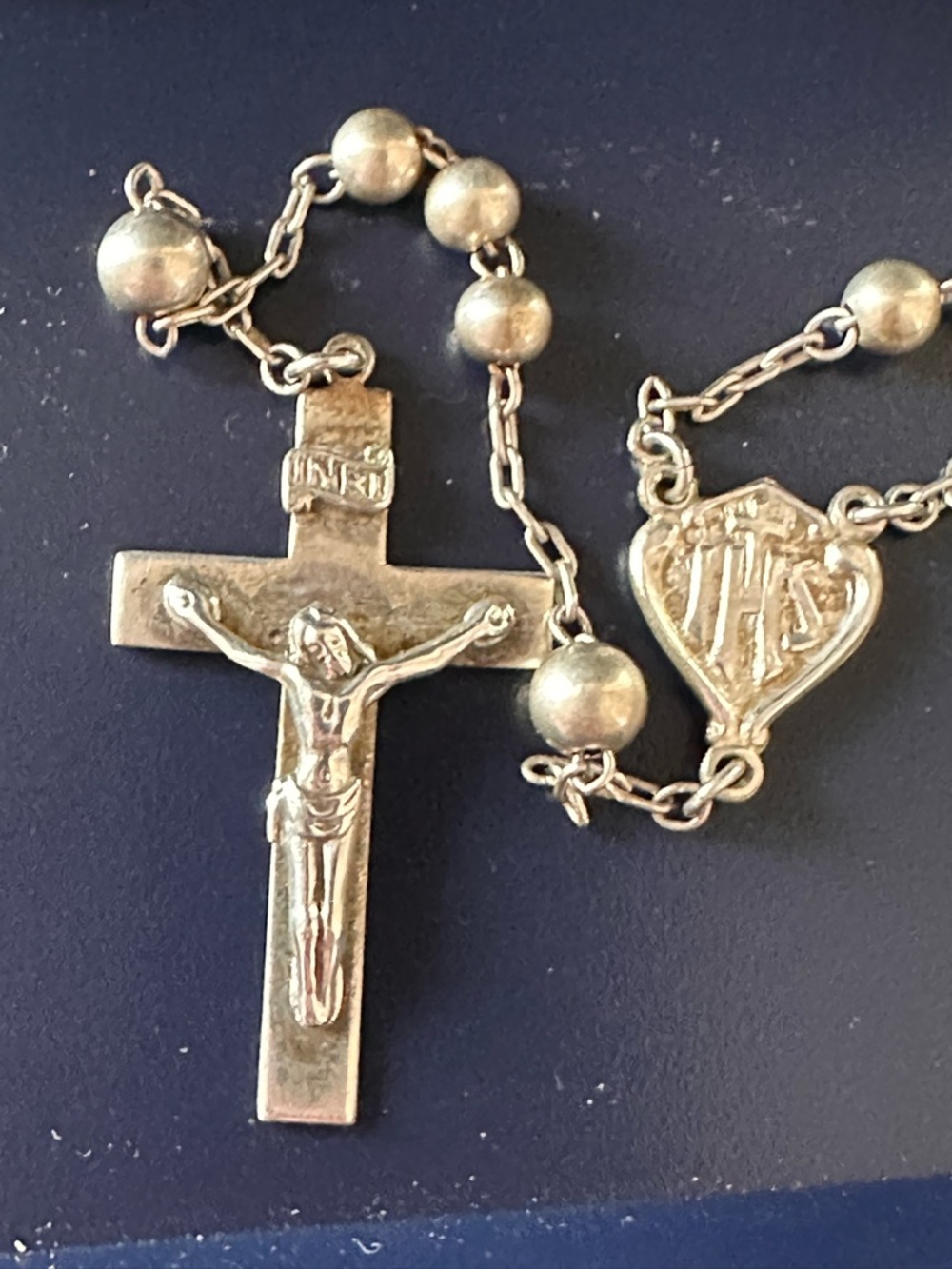 Sterling Silver 1930s Rosary Beads in matching Sterling Silver Floral Box 30gm - Picture 2 of 16